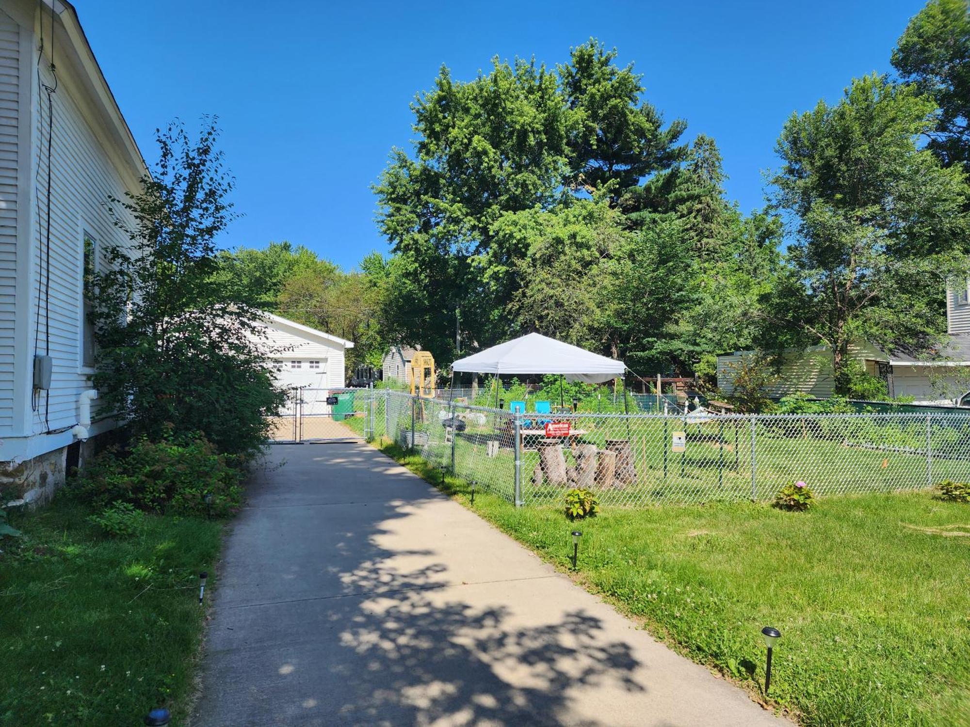 The Landerholm Bed And Breakfast Wisconsin Rapids Exterior photo